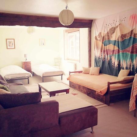 Petit Gite Ou Chambre D'Hotes 2/4 Personnes Buffieres 外观 照片