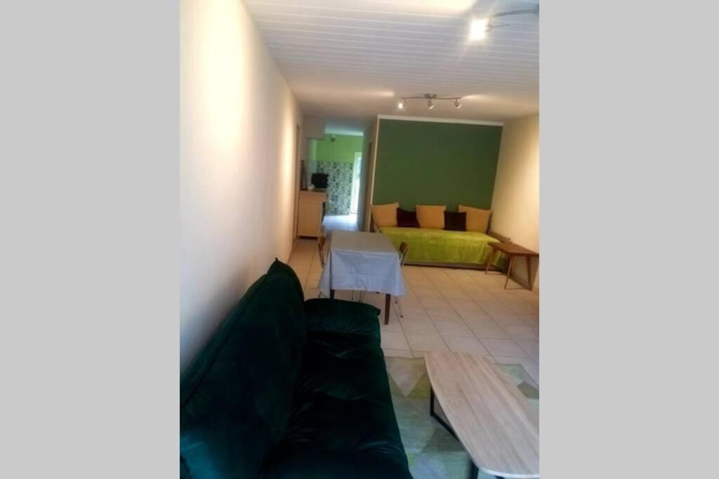 Petit Gite Ou Chambre D'Hotes 2/4 Personnes Buffieres 外观 照片